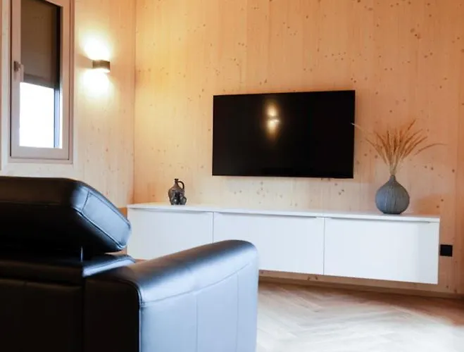 Oaza Luxury Glamping מורבסקה טופליצה